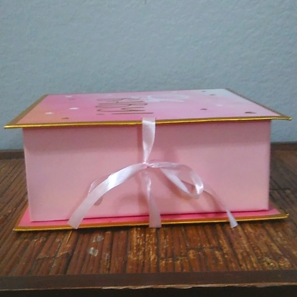 SOLD HP🎉Baby Girl Keepsake Box - Picture 6 of 12